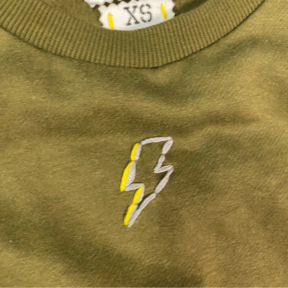 One 432 Skull Embroidered Geen Sweatshirt X - Picture 4 of 8